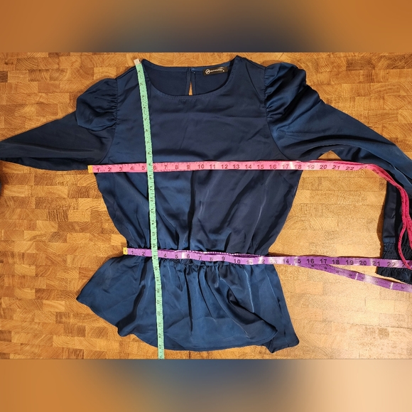 Peacock blouse by pretty garden size small, long sleeve - Picture 13 of 16